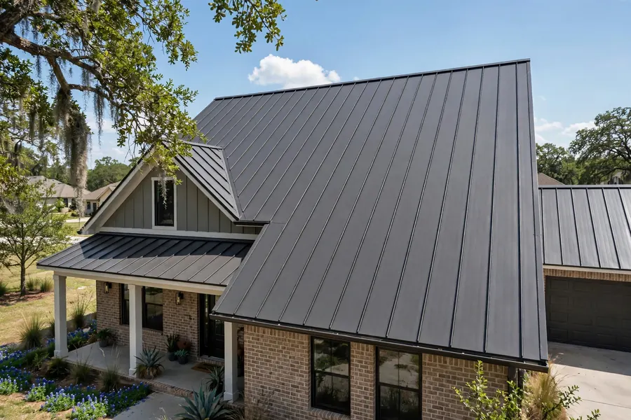 New standing seam metal roof on a Spring, Texas home